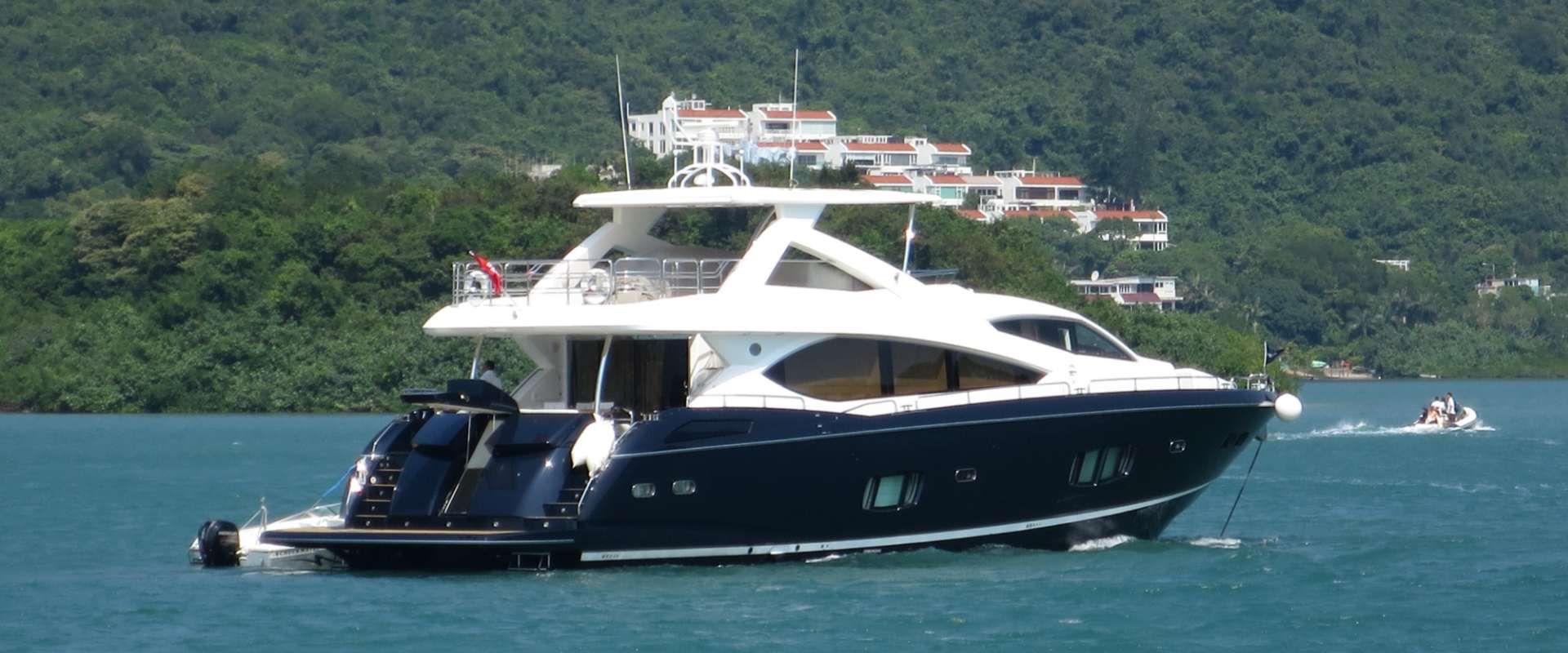 Sunseeker 88 yacht for sale